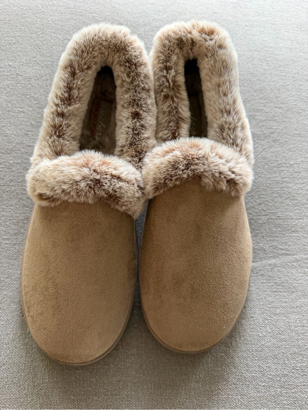 Brand New Skechers Cozy Campfire Women’s